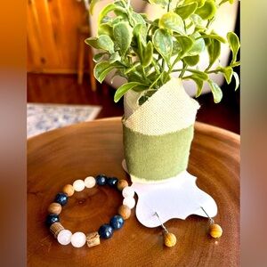 SET, navy blue, brown, white stretch bracelet & earring set